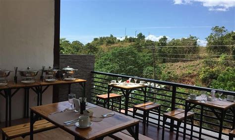 vela terraces hotel coron.
